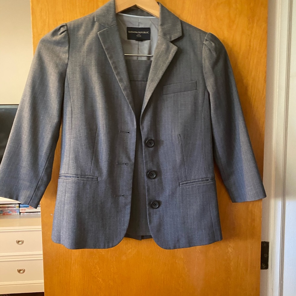 Skirt suit - banana republic
